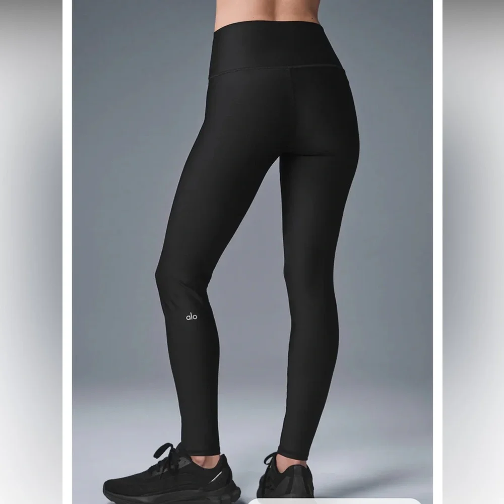 ALO Yoga High Waist Airlift Leggings size Large FULL LENGTH
